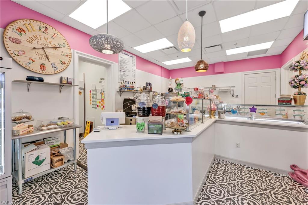 VERONA WALK - Residential Lease