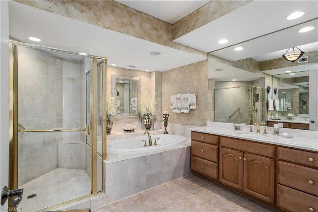 GRANDE EXCELSIOR - Residential