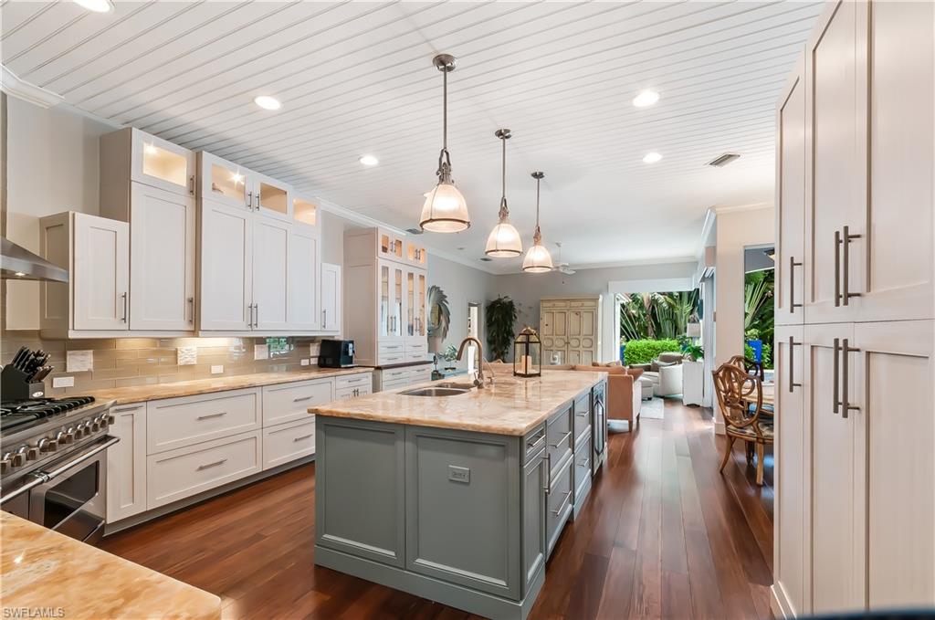 OLDE NAPLES - Residential