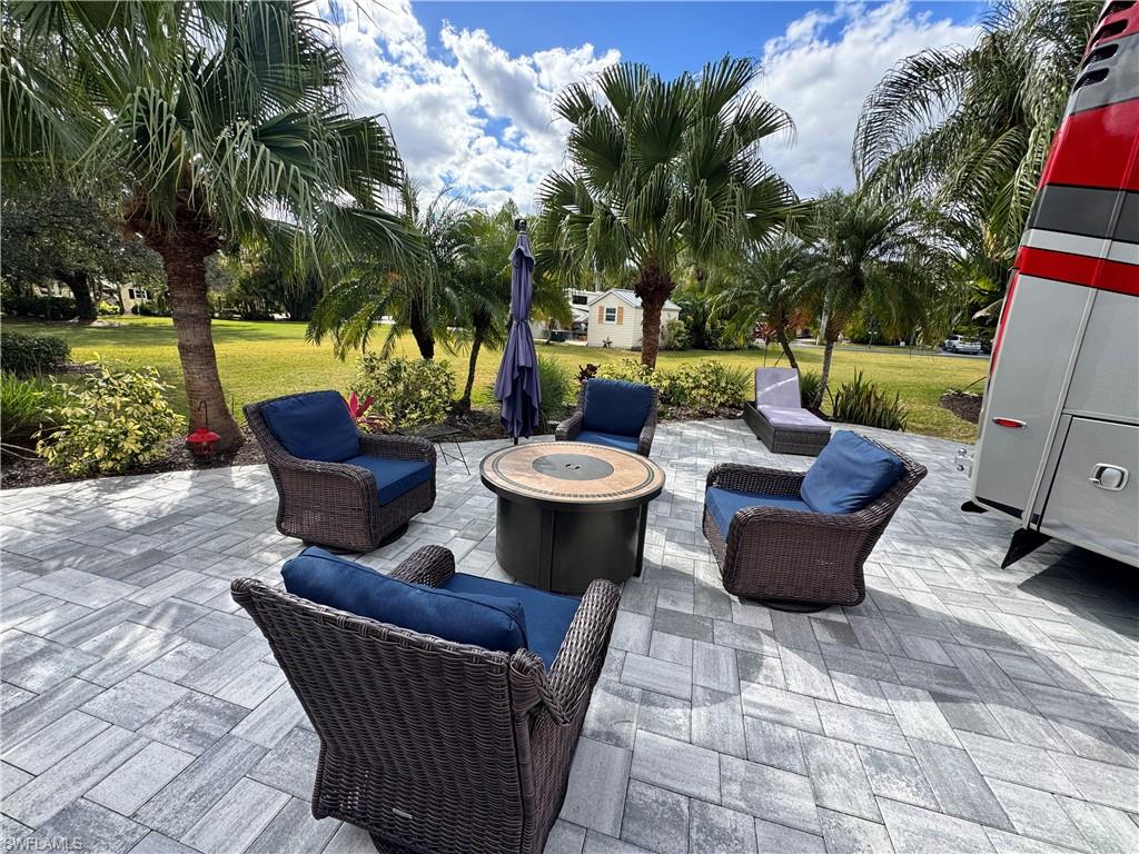 RIVERBEND MOTORCOACH RESORT - Land