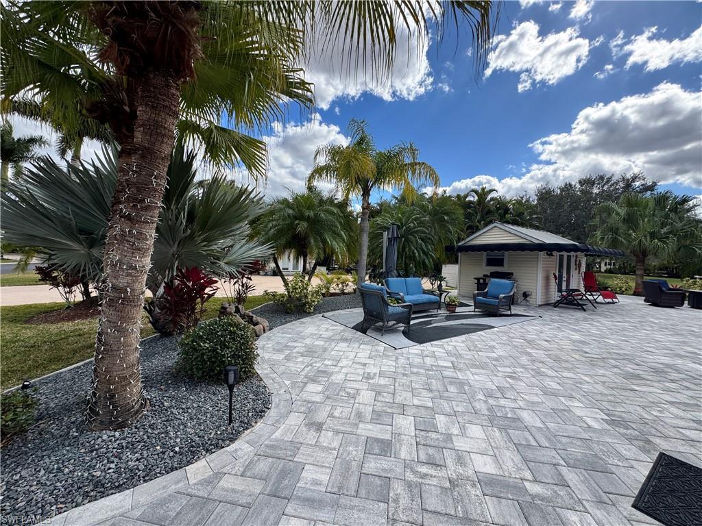 RIVERBEND MOTORCOACH RESORT - Land