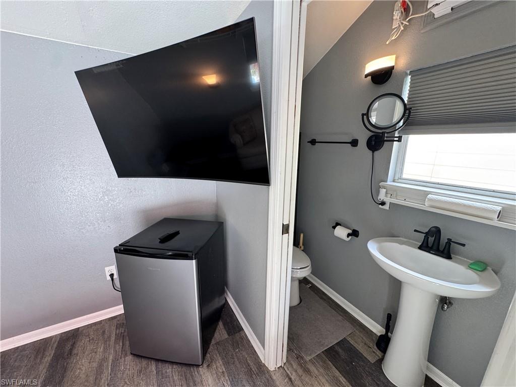 RIVERBEND MOTORCOACH RESORT - Land