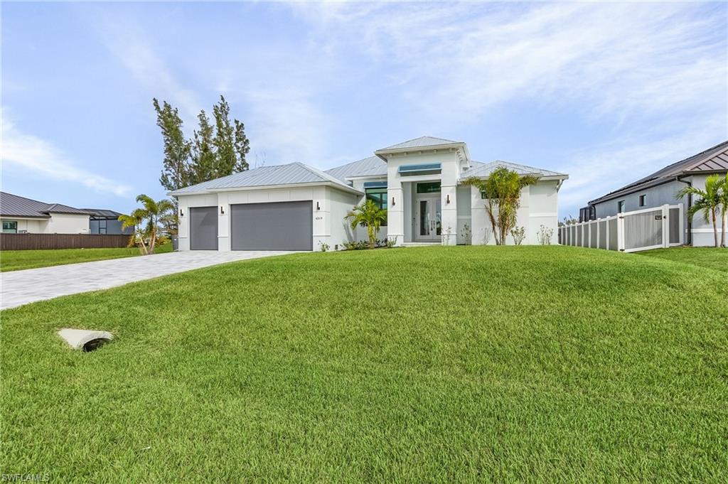CAPE CORAL - Residential