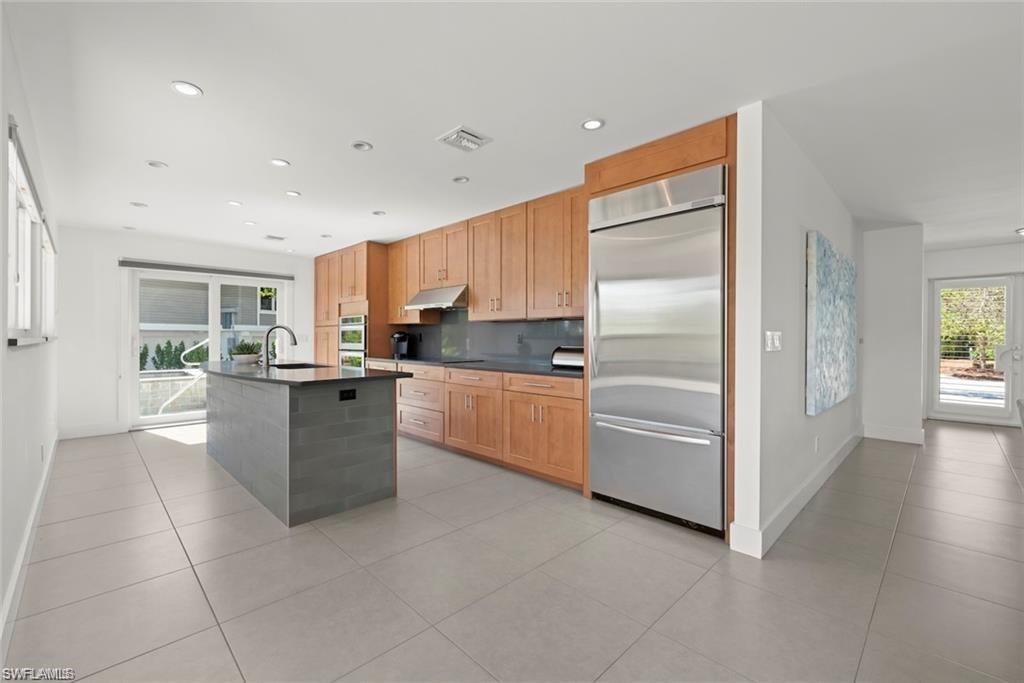 METES AND BOUNDS - Residential