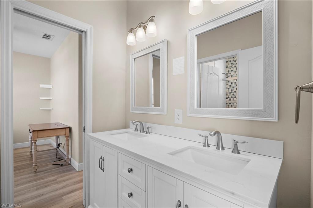 LAGUNA LAKES - Residential