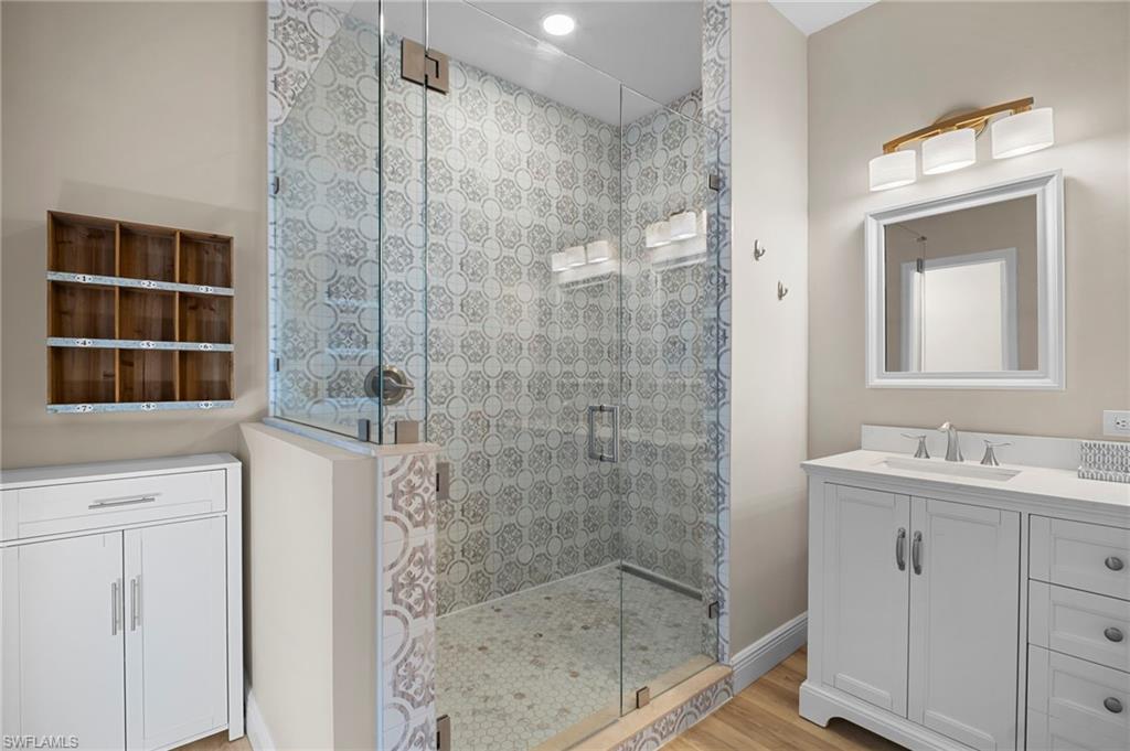 LAGUNA LAKES - Residential