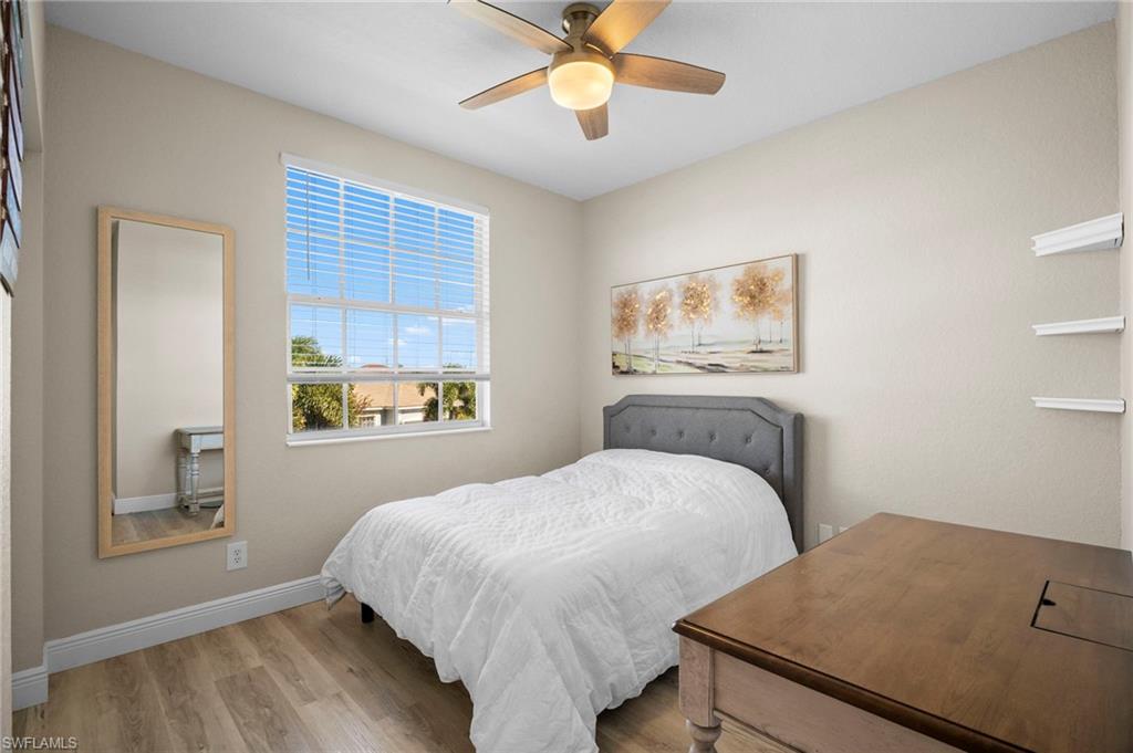 LAGUNA LAKES - Residential