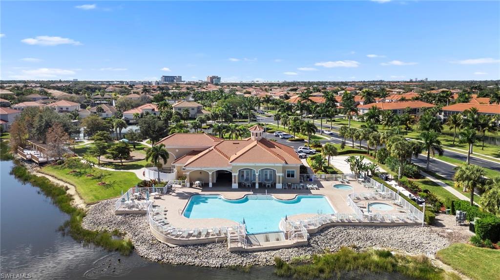 LAGUNA LAKES - Residential