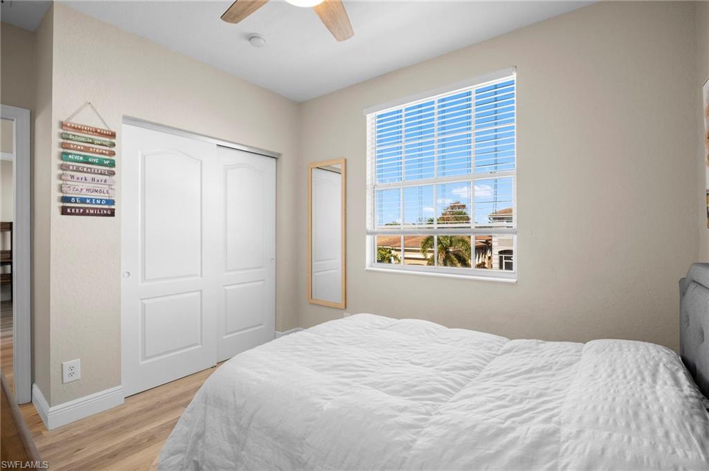 LAGUNA LAKES - Residential