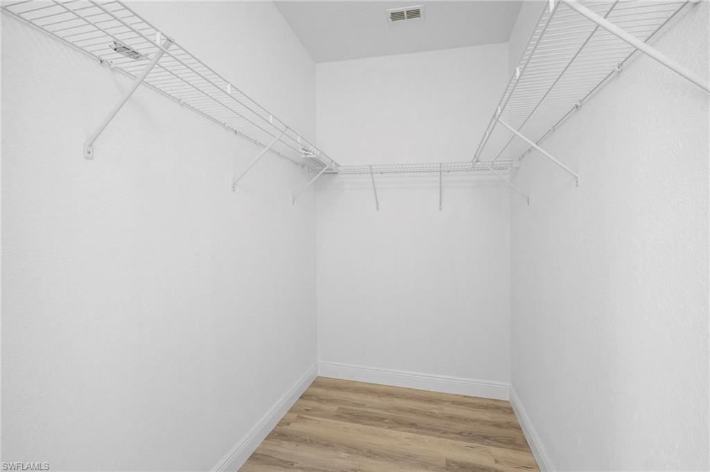 LAGUNA LAKES - Residential