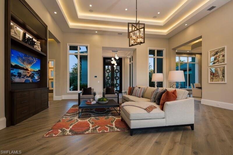 QUAIL WEST - Residential