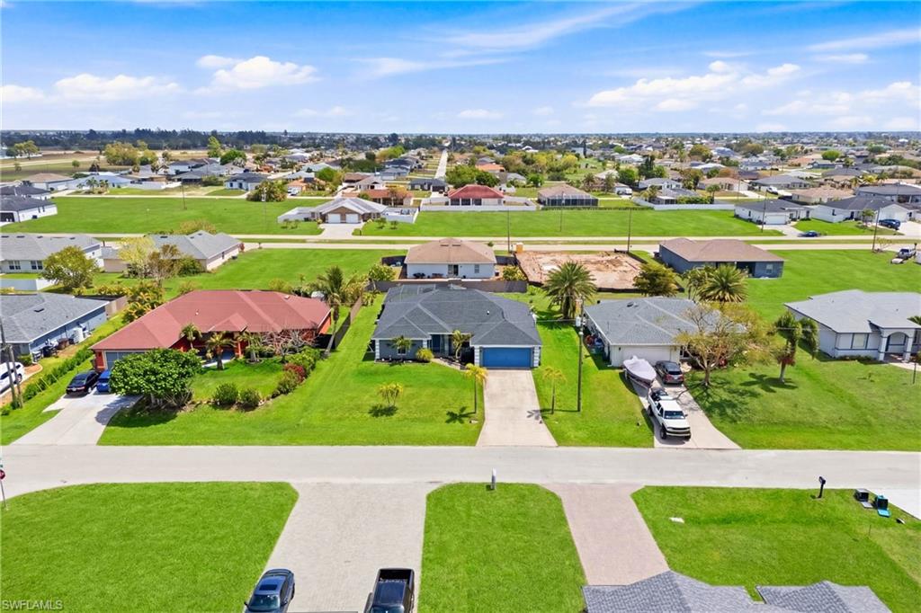 CAPE CORAL - Residential