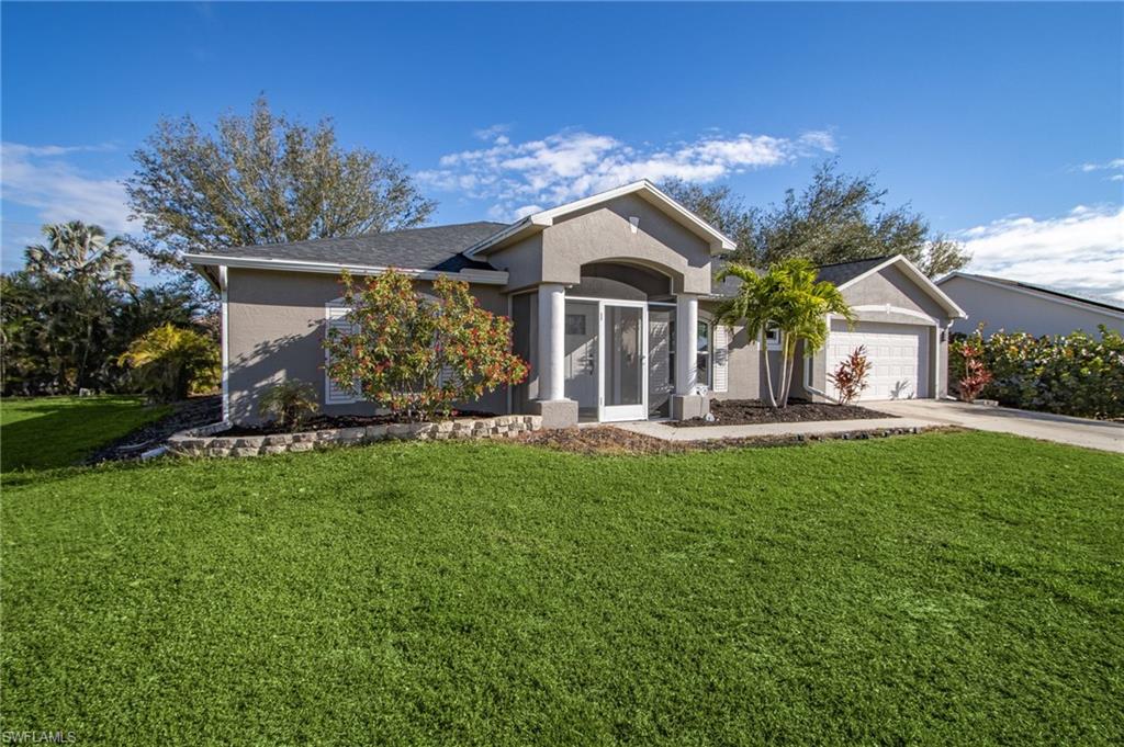 CAPE CORAL - Residential
