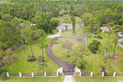 A home in NAPLES