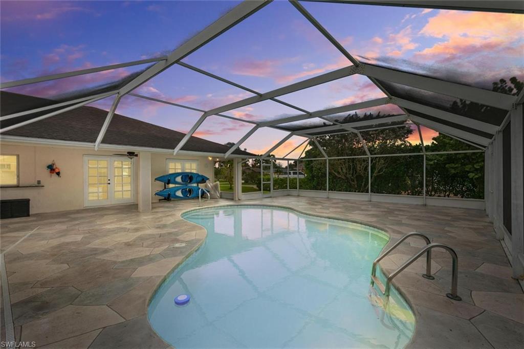 WILLOUGHBY ACRES - Residential