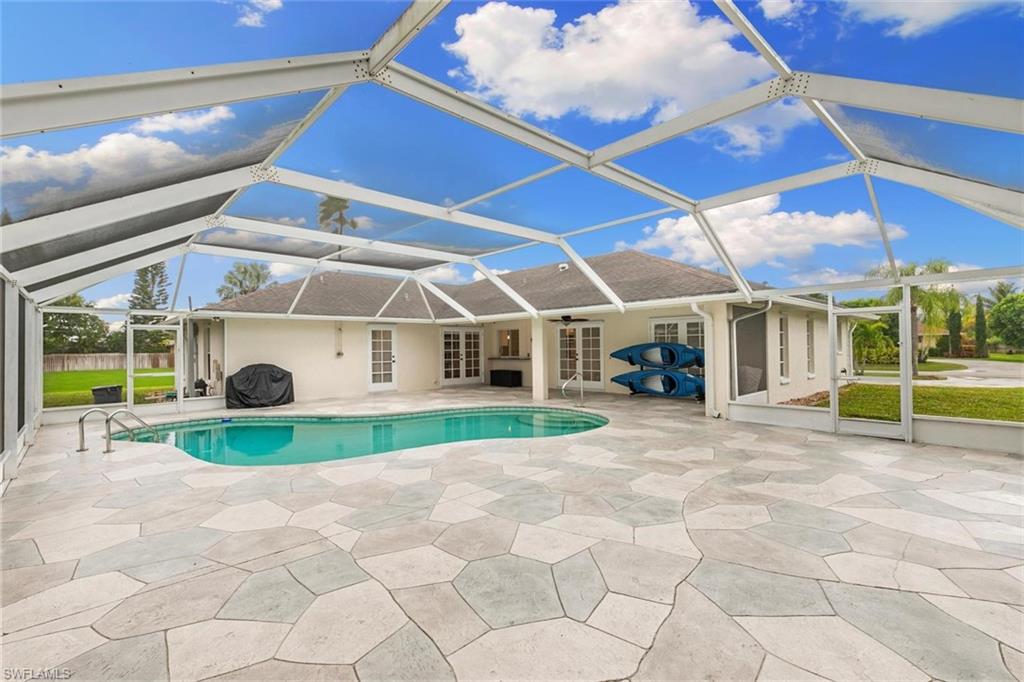 WILLOUGHBY ACRES - Residential