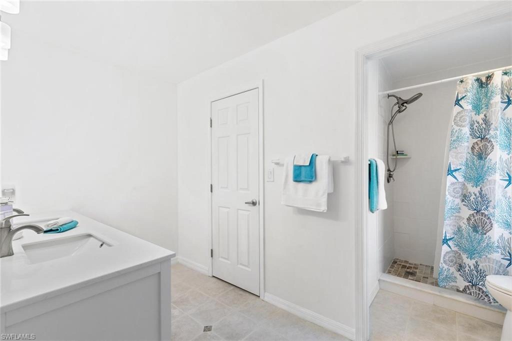 WILLOUGHBY ACRES - Residential