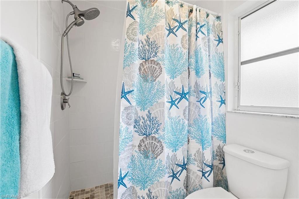 WILLOUGHBY ACRES - Residential