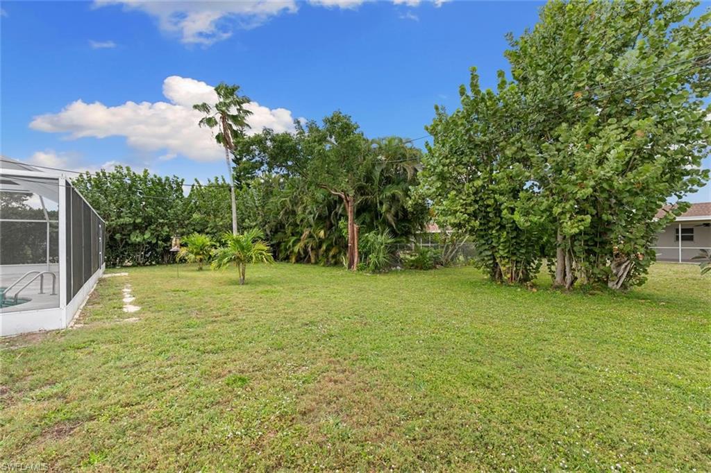 WILLOUGHBY ACRES - Residential