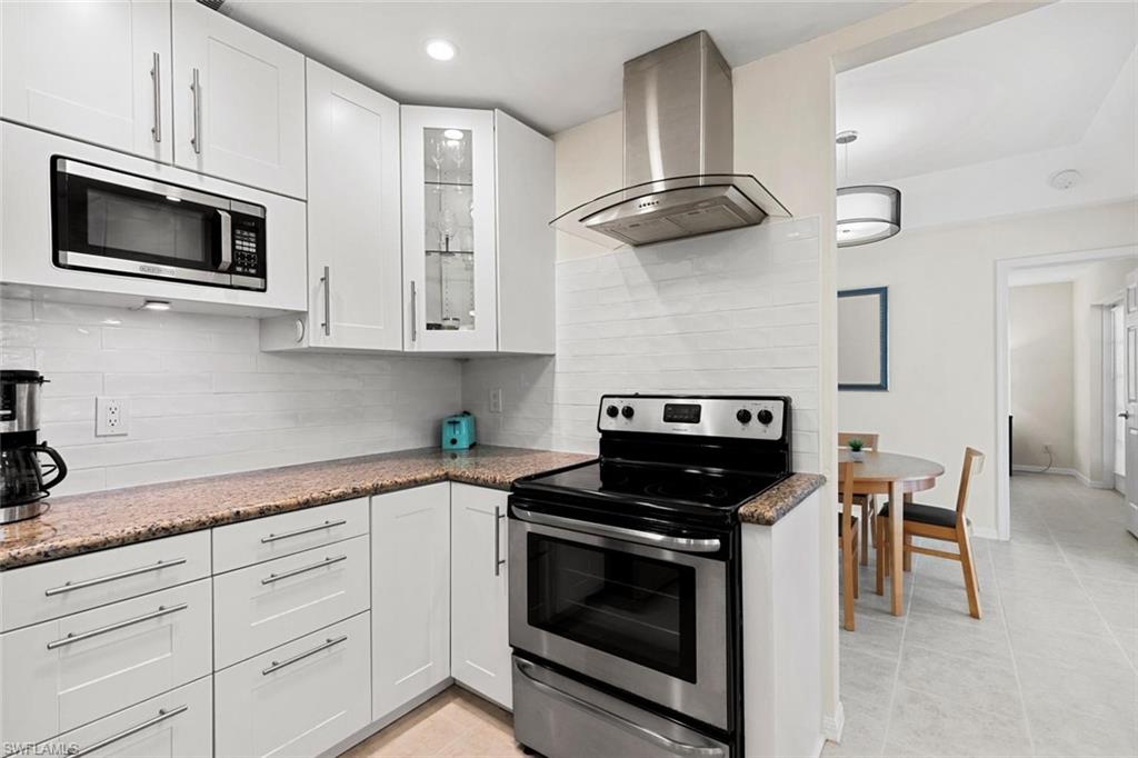 WILLOUGHBY ACRES - Residential