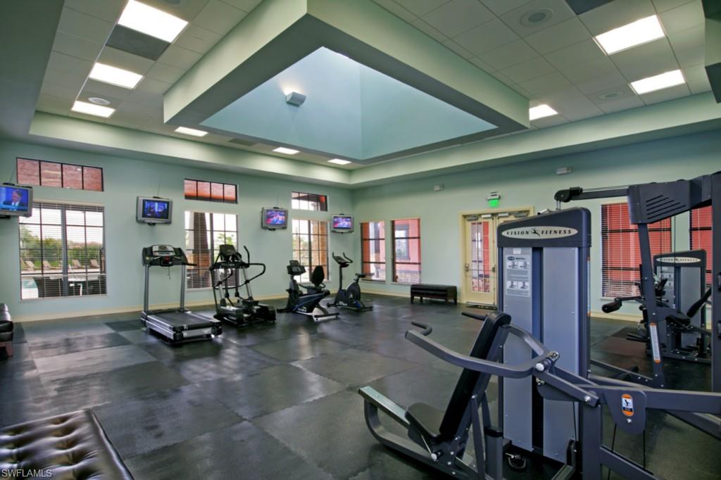 HAMPTON PARK - Residential