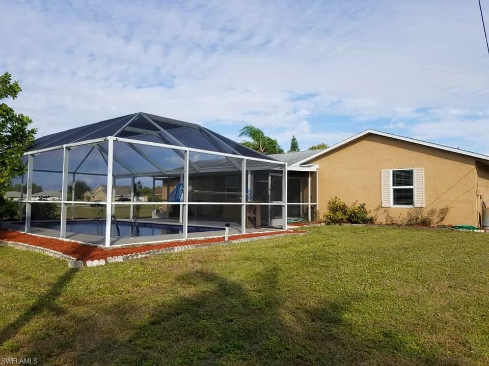 CAPE CORAL - Residential