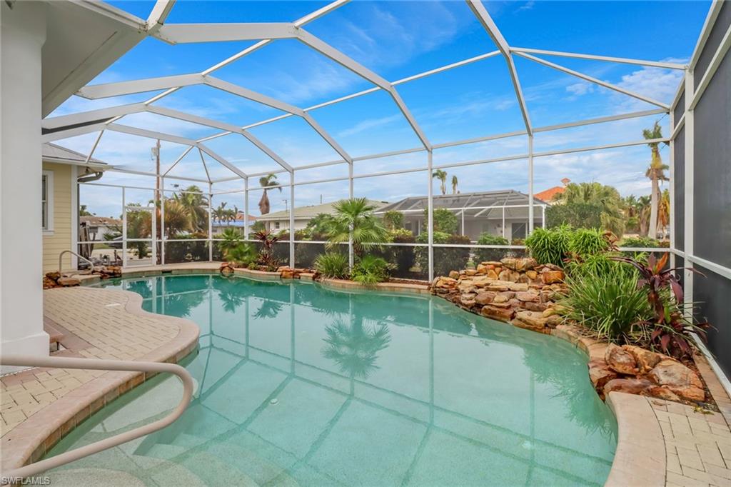 Picture for the property 222089856, 3 beds, 3.5 baths