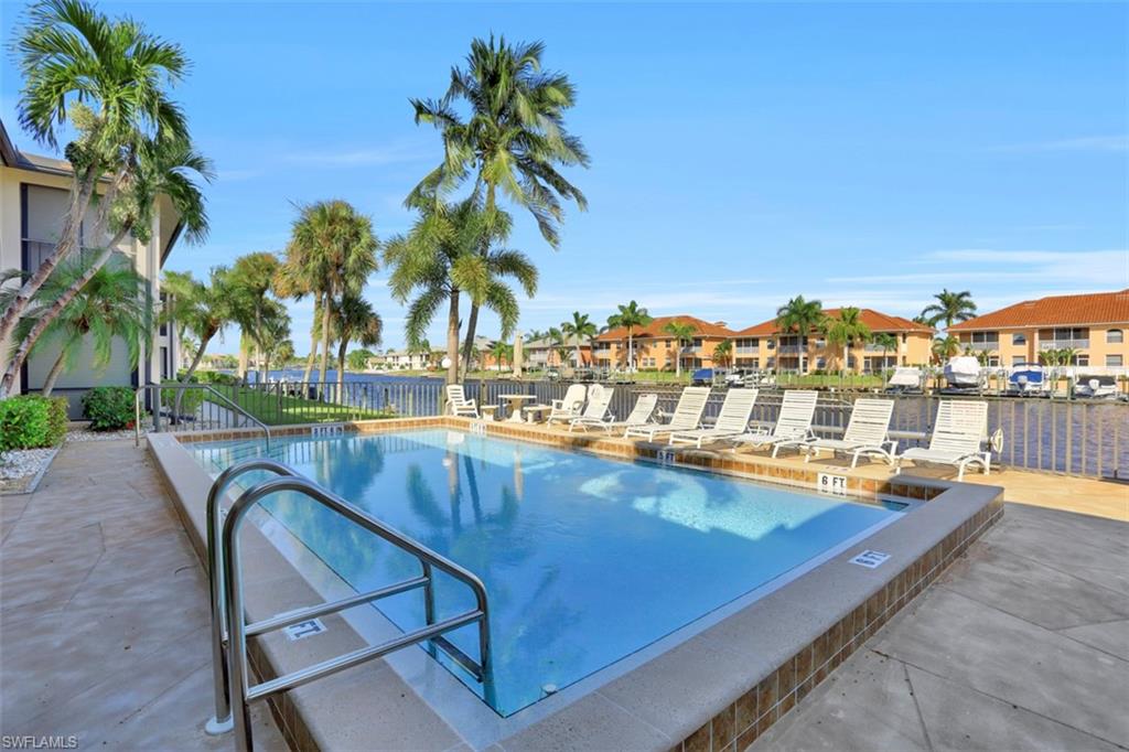 COUNTRY CLUB PLACE CONDO - Residential