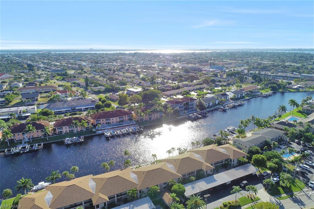 COUNTRY CLUB PLACE CONDO - Residential