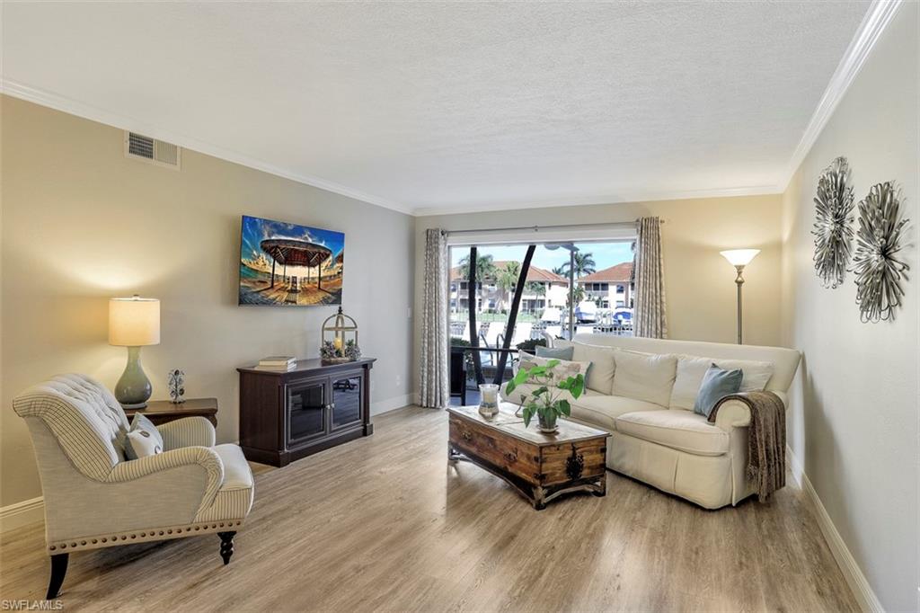 COUNTRY CLUB PLACE CONDO - Residential