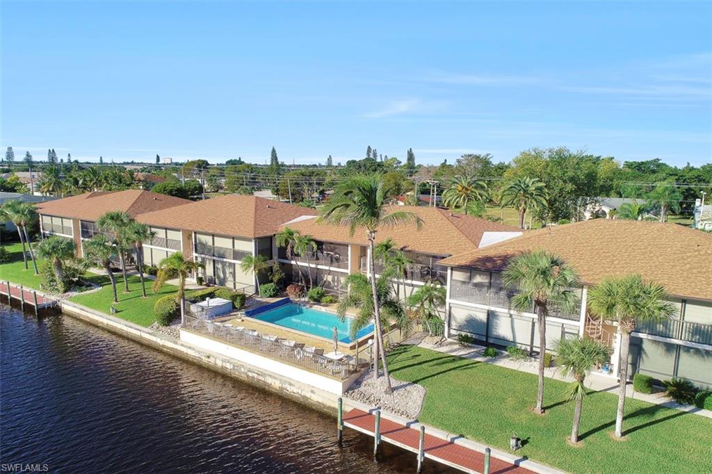 COUNTRY CLUB PLACE CONDO - Residential