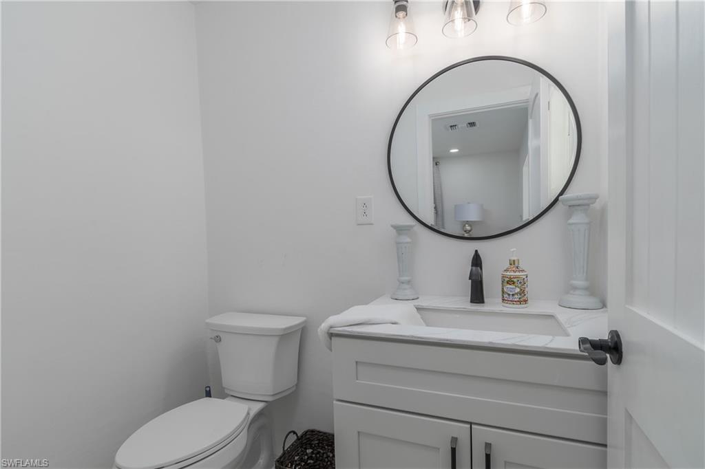 SANIBEL HIGHLANDS - Residential