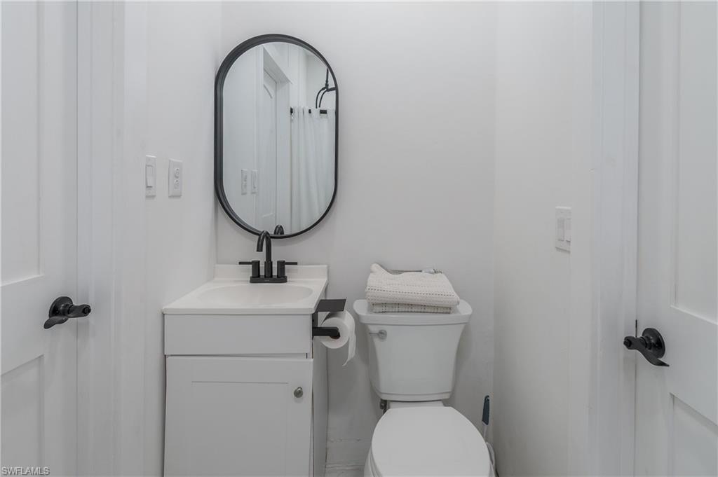 SANIBEL HIGHLANDS - Residential