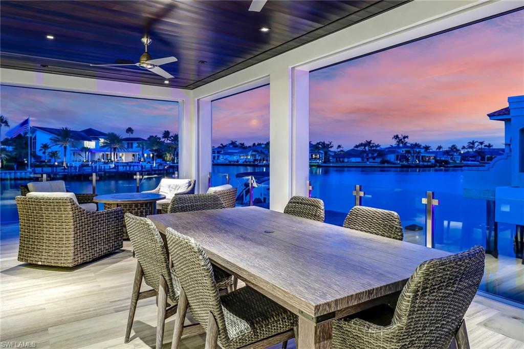 PARK SHORE - Residential