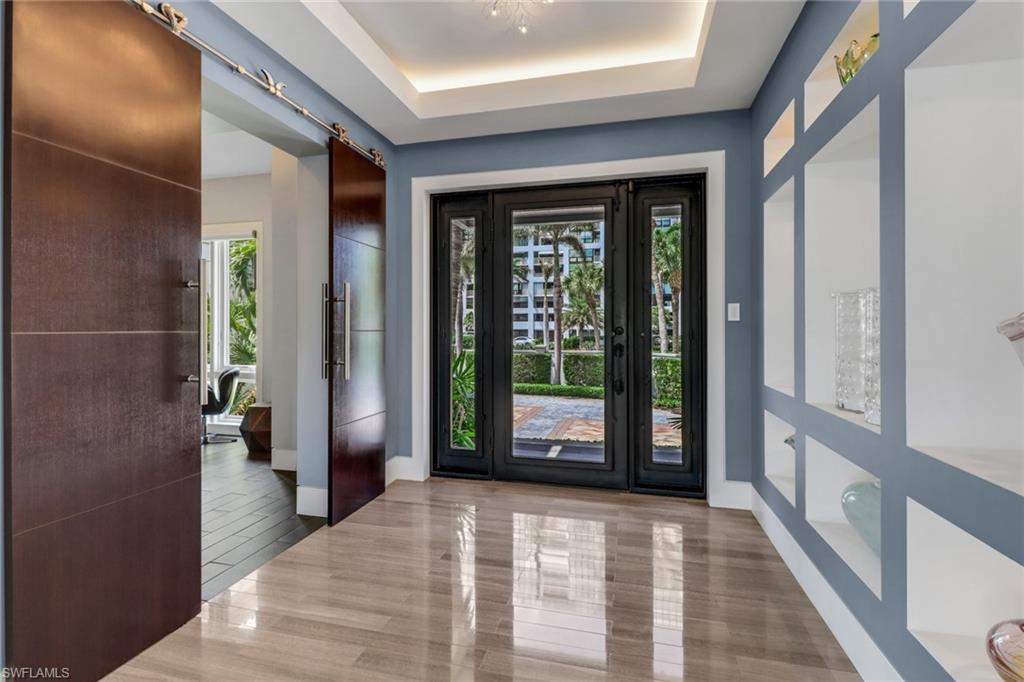 PARK SHORE - Residential