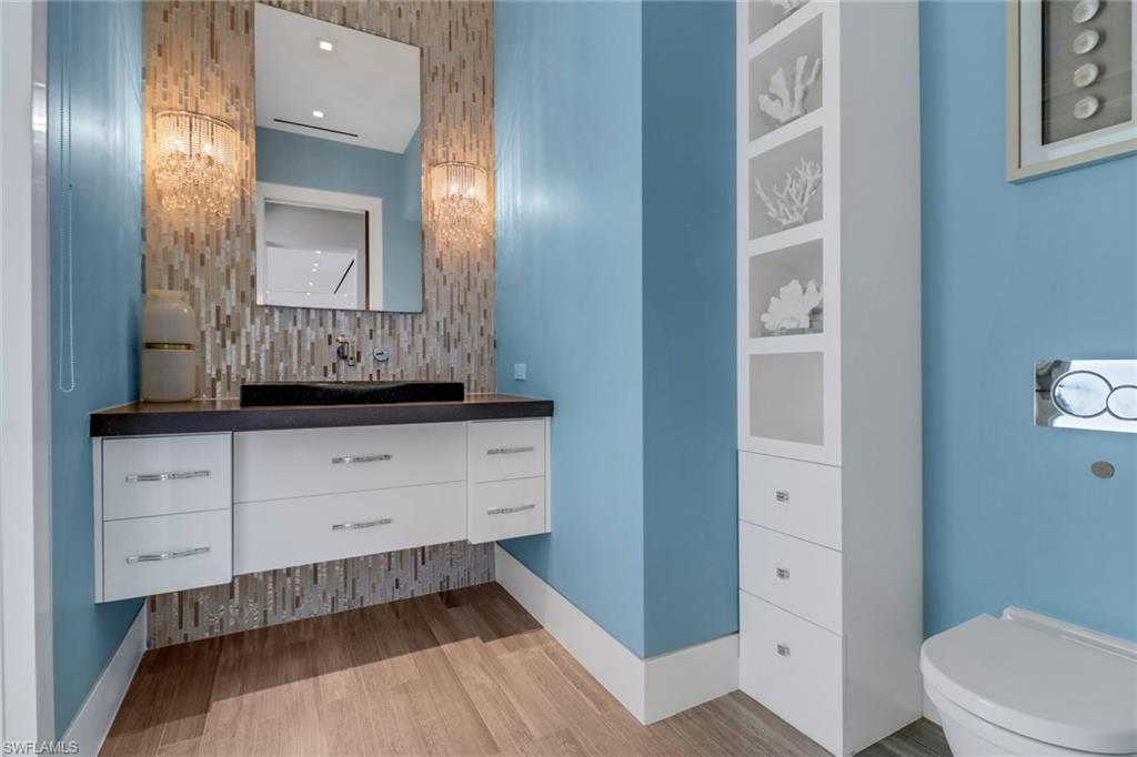 PARK SHORE - Residential