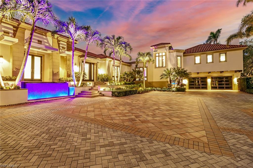 PARK SHORE - Residential