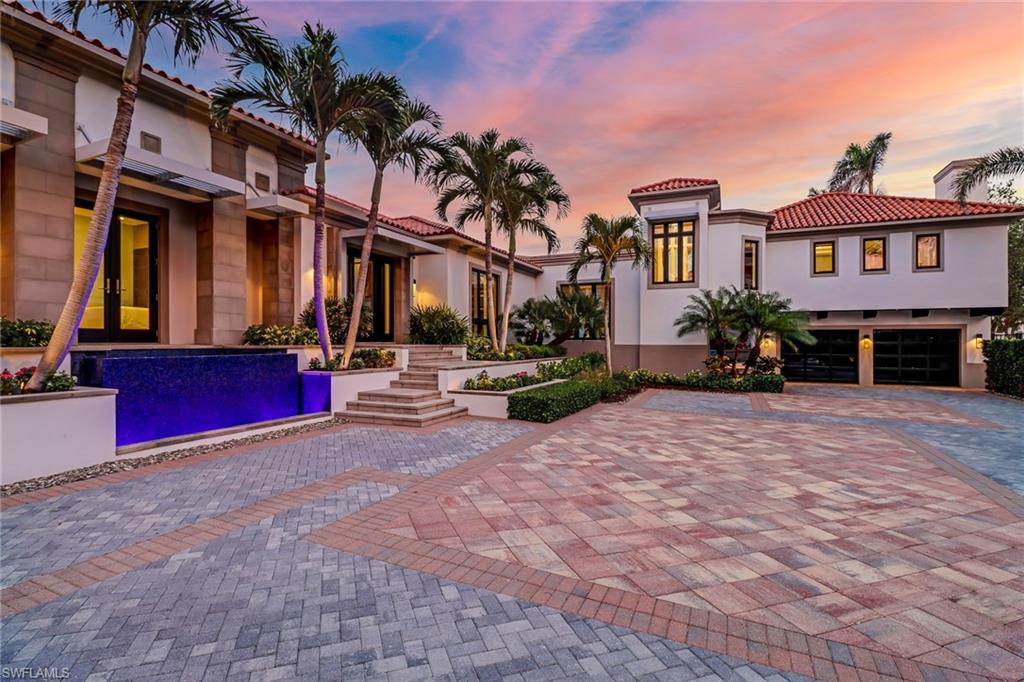 PARK SHORE - Residential