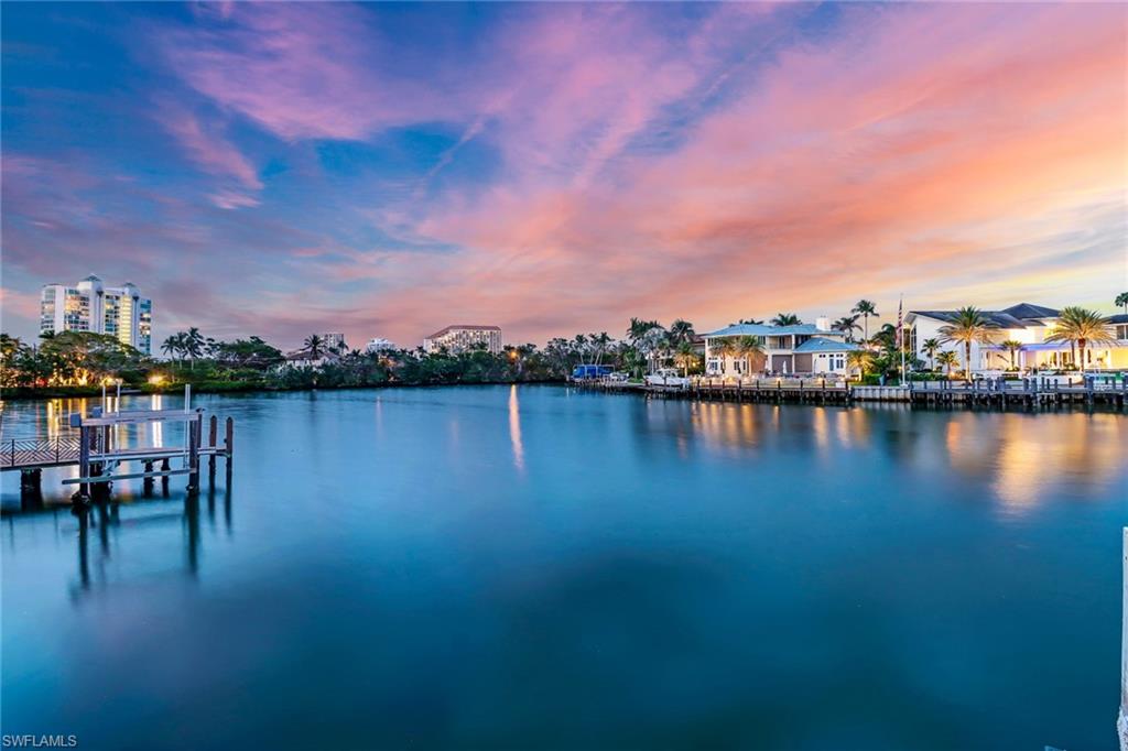 PARK SHORE - Residential