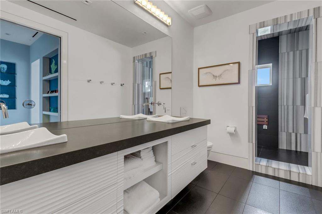 PARK SHORE - Residential