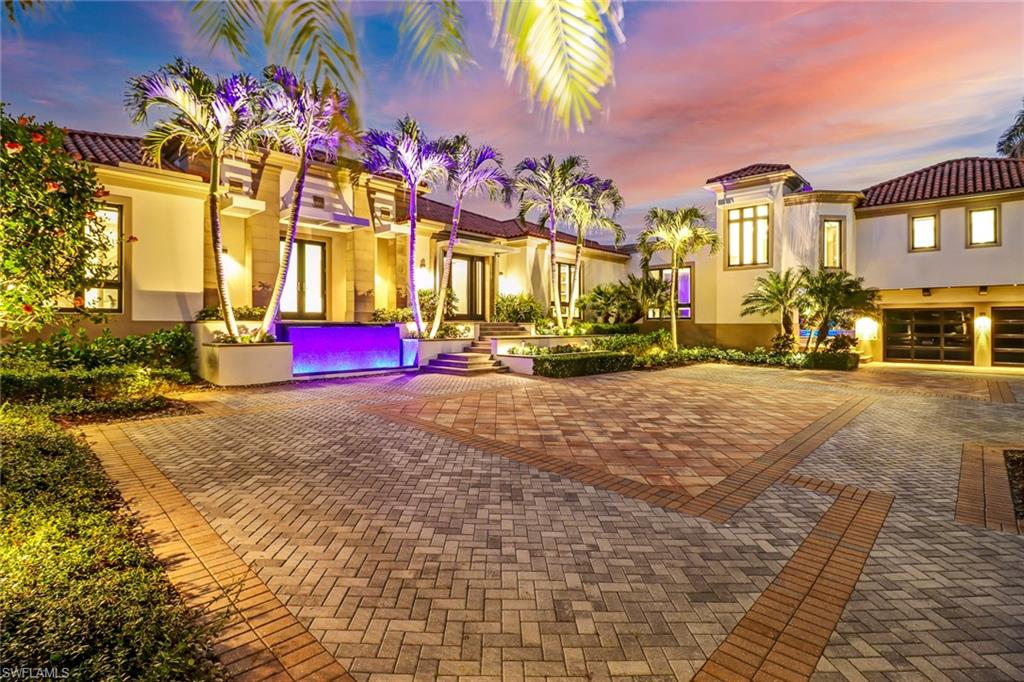 PARK SHORE - Residential