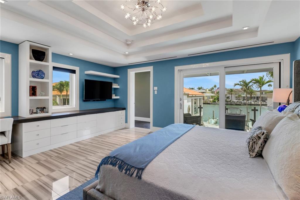 PARK SHORE - Residential