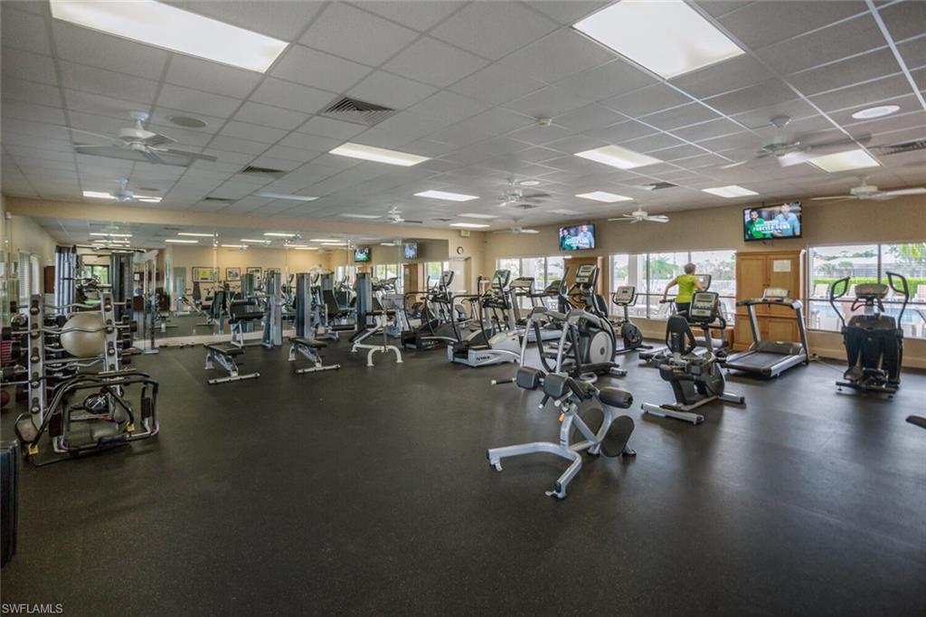 CROWN COLONY - Residential
