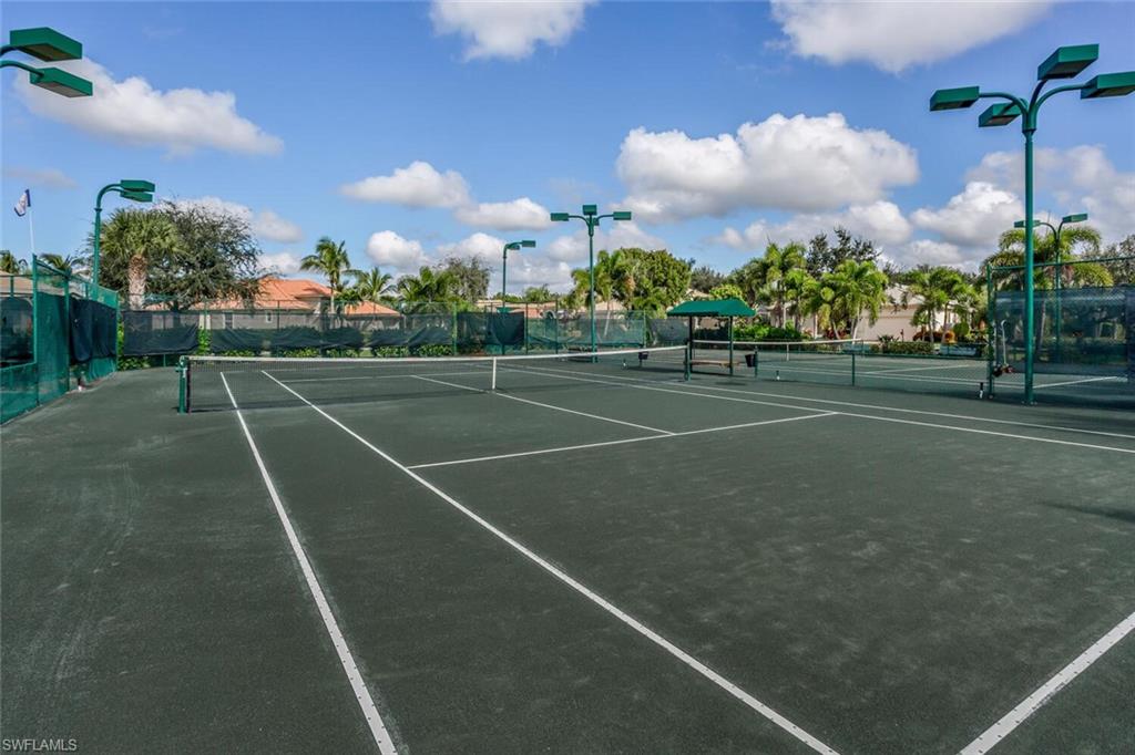 CROWN COLONY - Residential