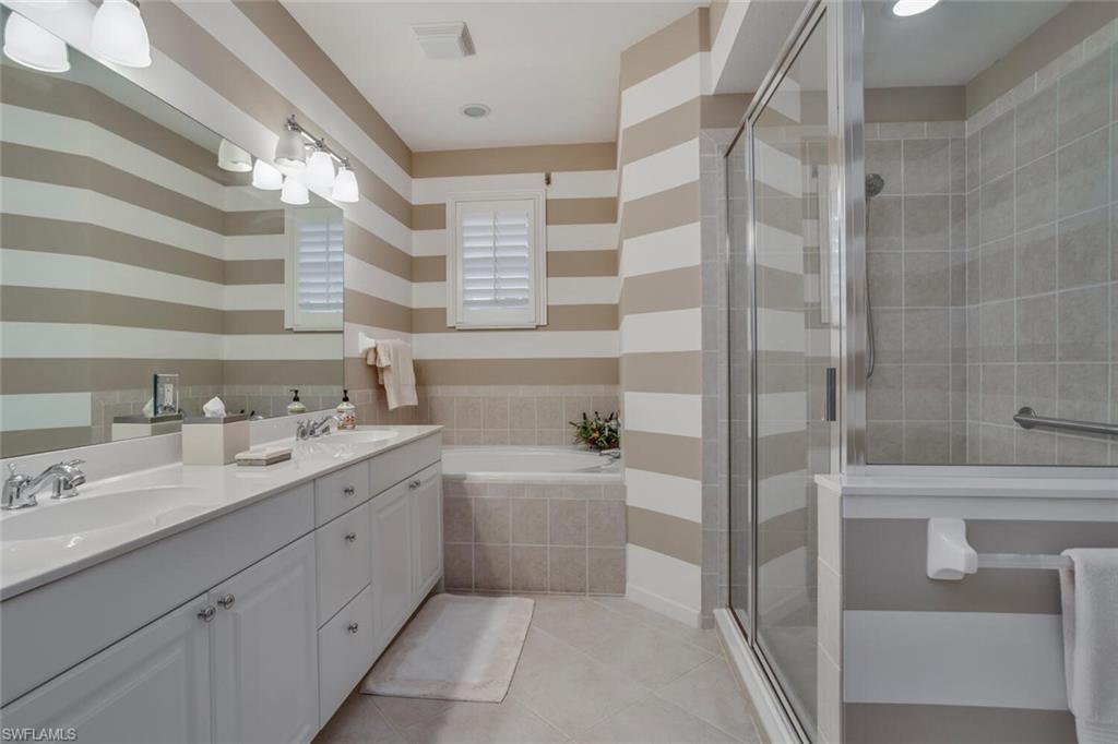 CROWN COLONY - Residential