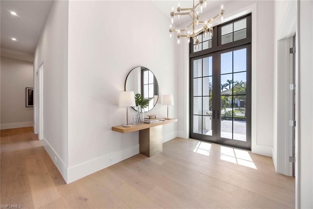 PARK SHORE - Residential