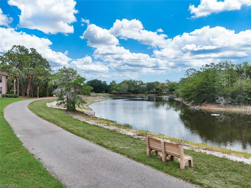 WATERSIDE PLACE - Residential