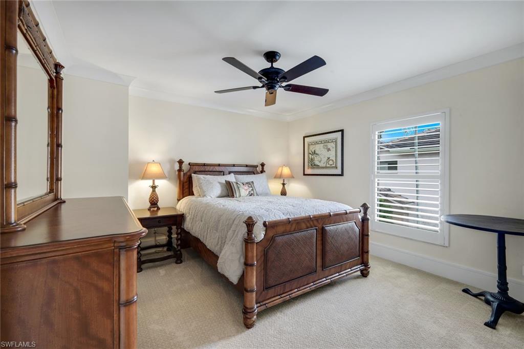 WATERSIDE PLACE - Residential