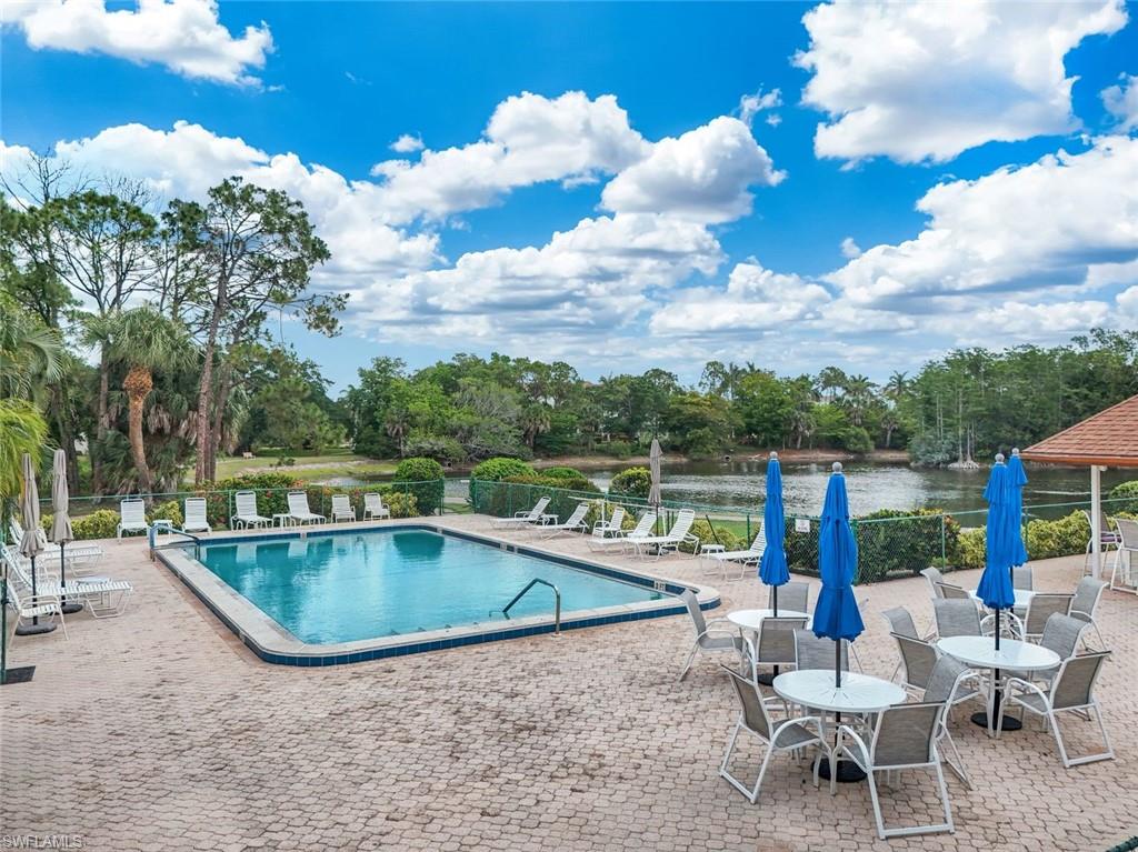 WATERSIDE PLACE - Residential