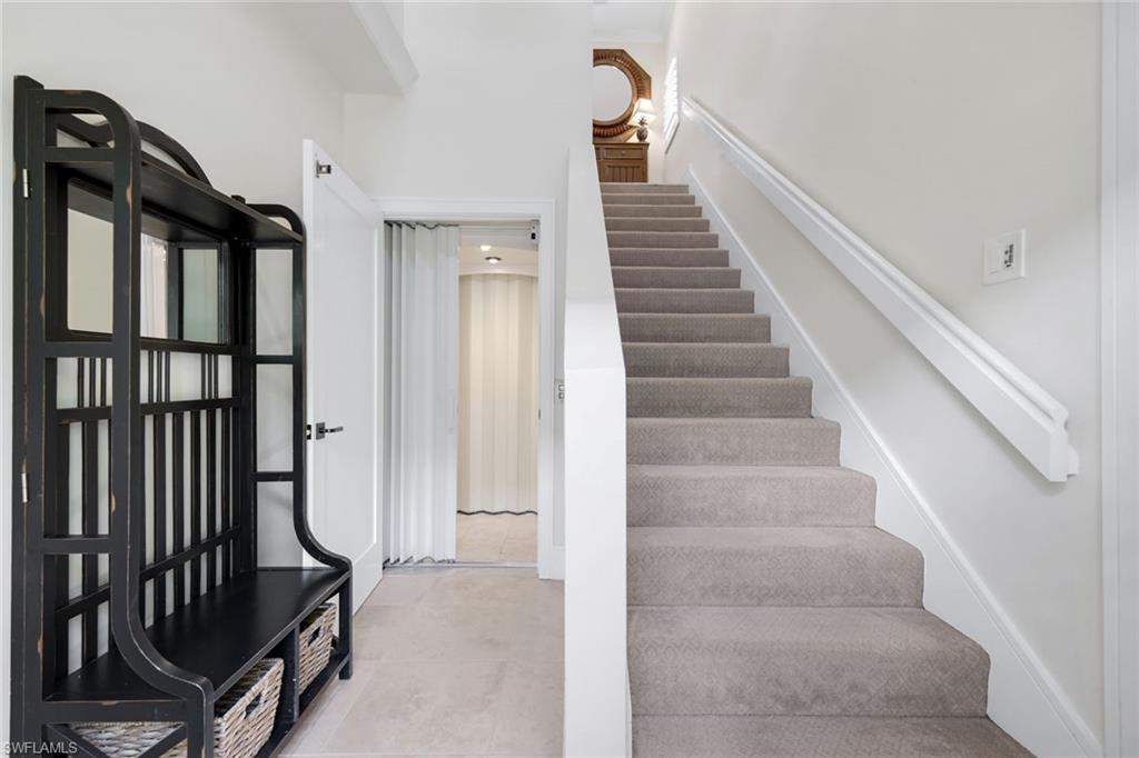 WATERSIDE PLACE - Residential